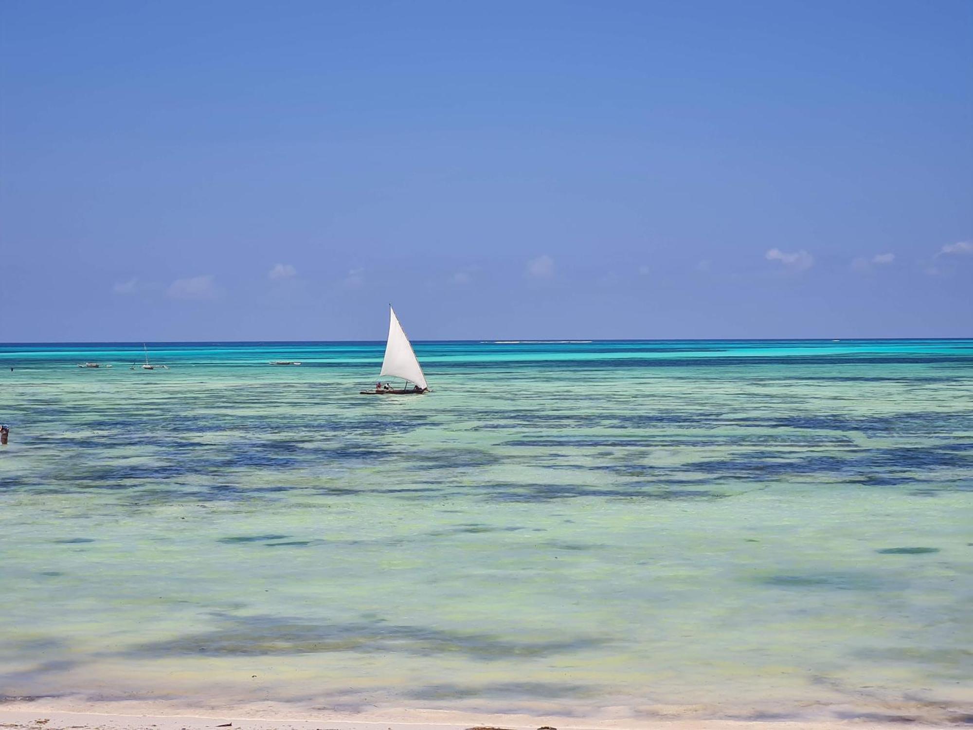 Beachfront Villa Ladha Ya Zanzibar Джамбіані Екстер'єр фото